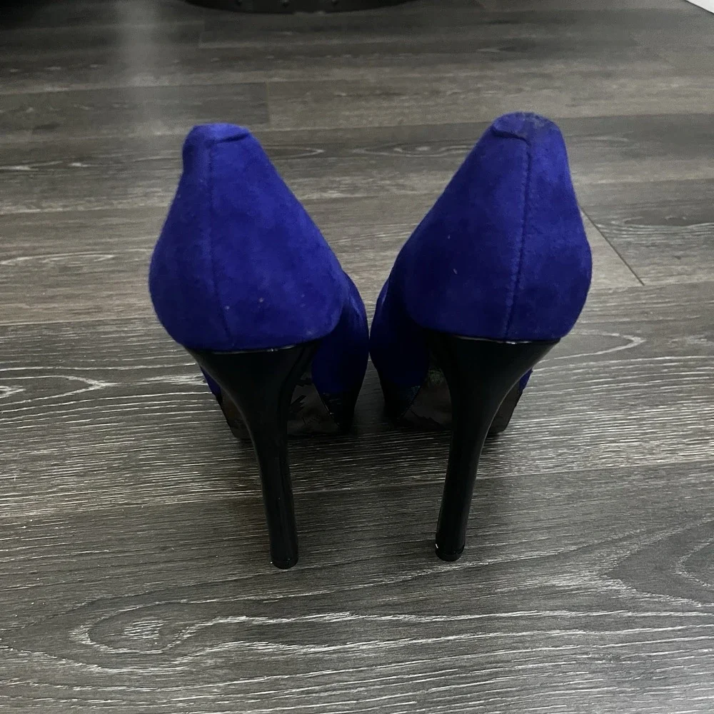 Betsey Johnson Platform Heels Pumps Blue Dareah Suede Lace Leopard ‎ Size 8 Glam